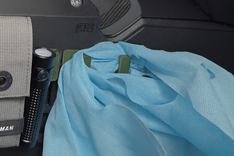 Hook adaptor - MOLLE attachment